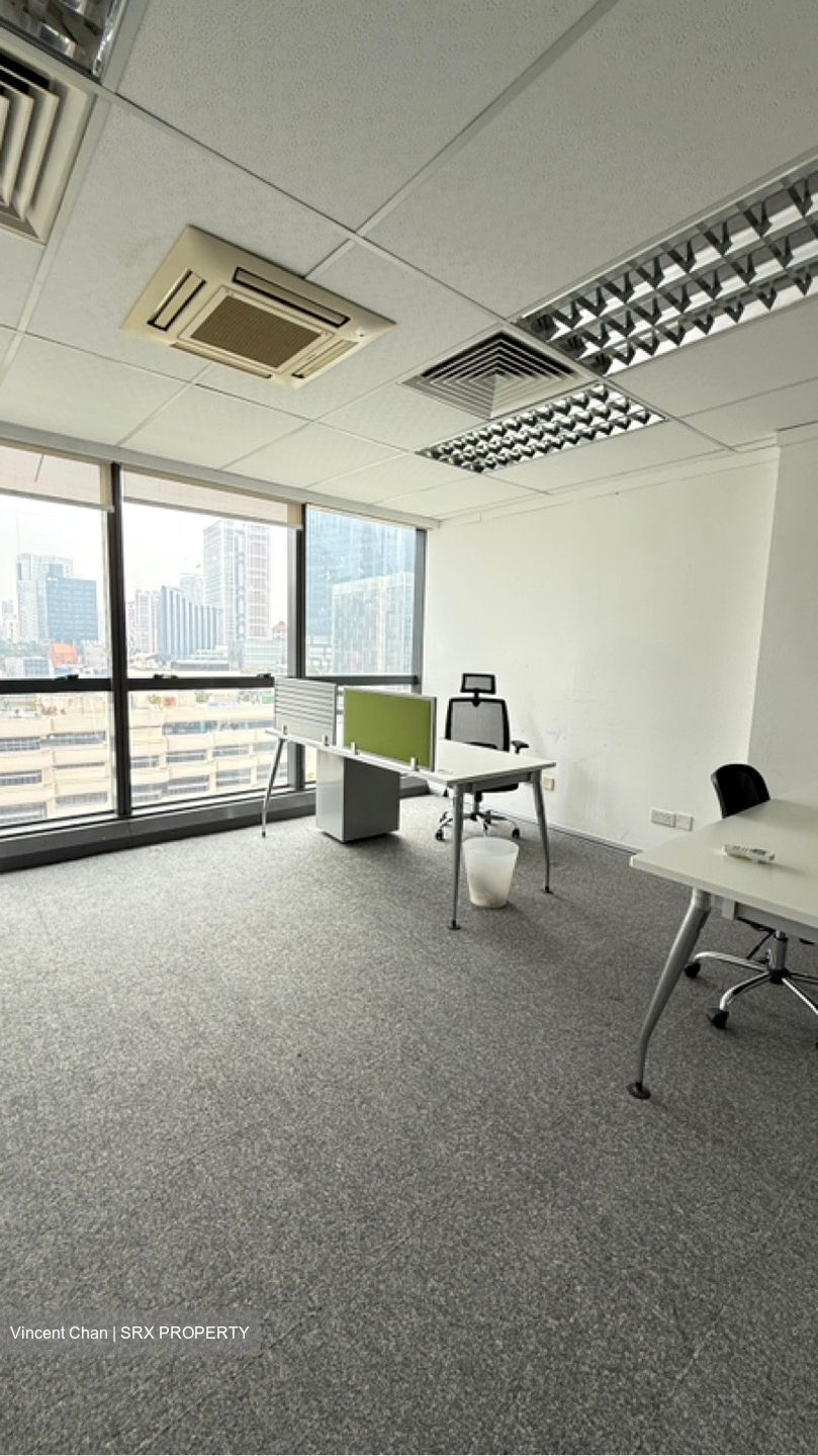 High Street Centre (D6), Office #618272411